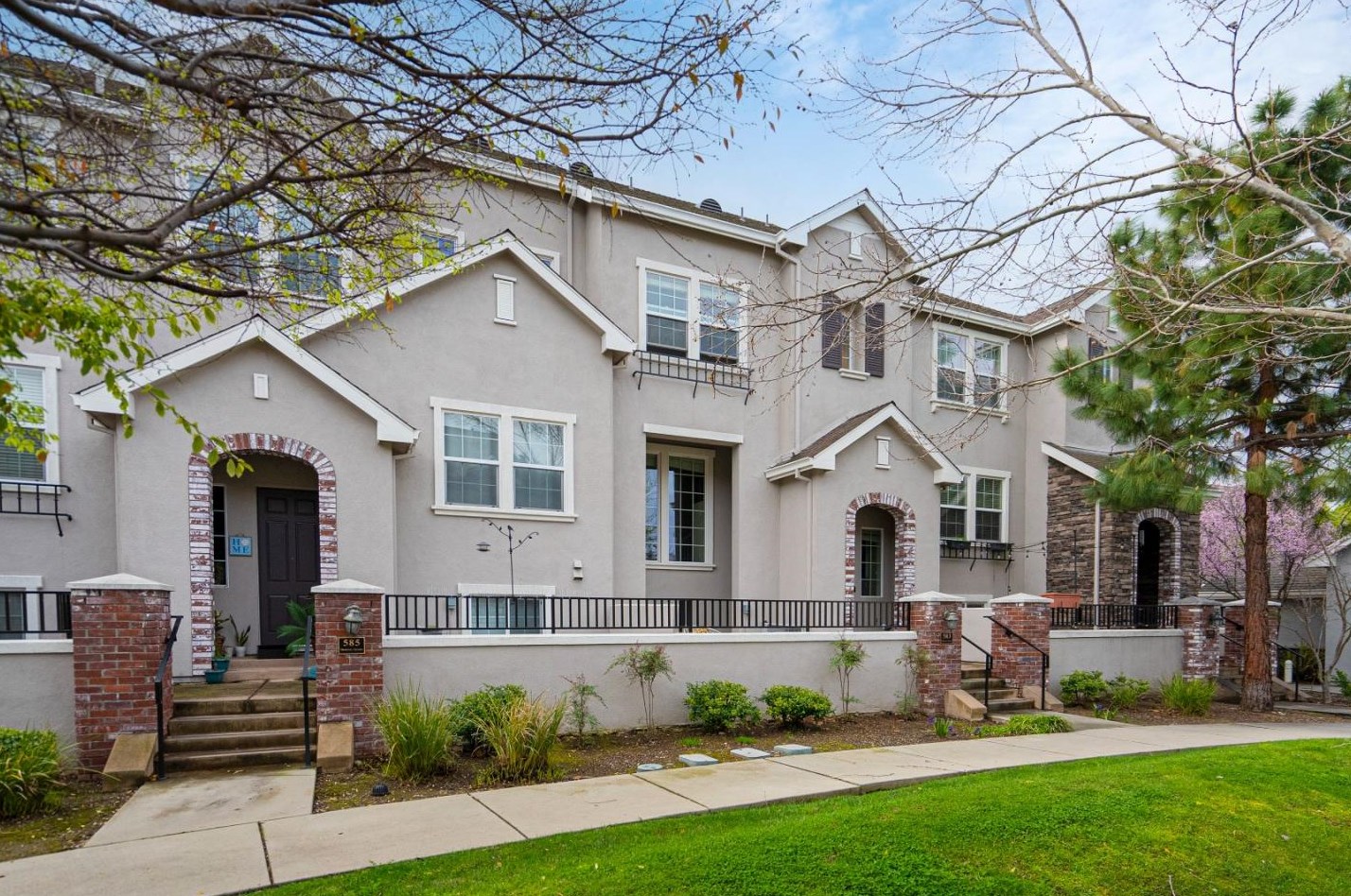 583 Monterey Ter, Sunnyvale CA  94089-1596 exterior