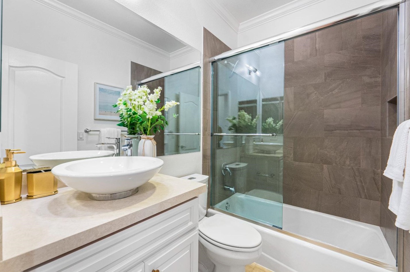 583 Monterey Ter, Sunnyvale CA  94089-1596 exterior