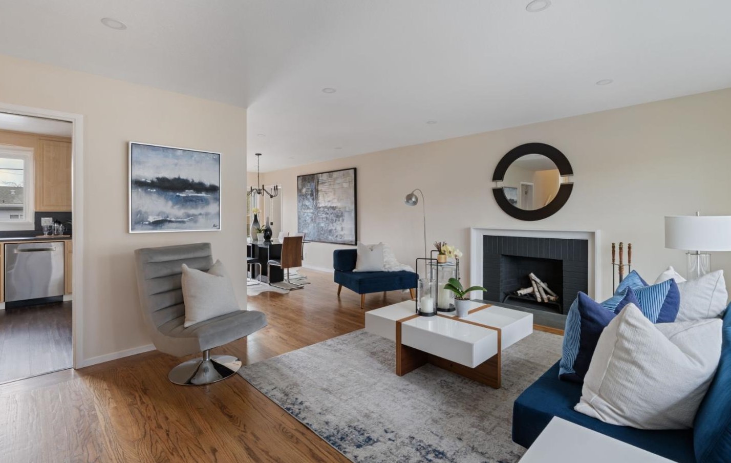 2703 Hastings Ave, Redwood City, CA 94061