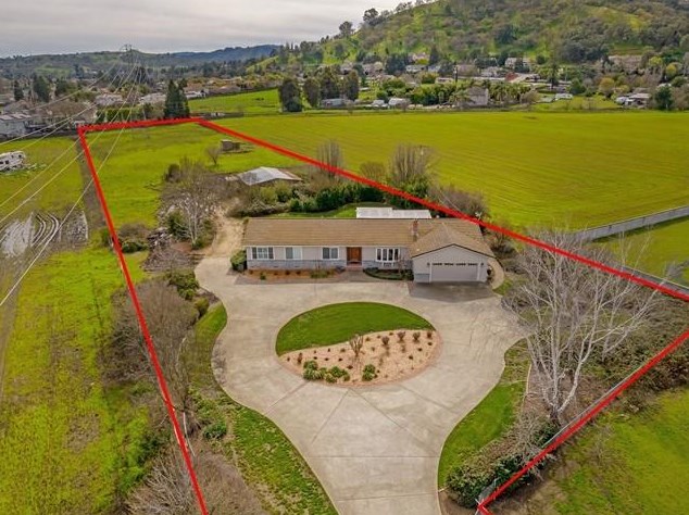 680 W Edmundson Ave, Morgan Hill, CA 95037