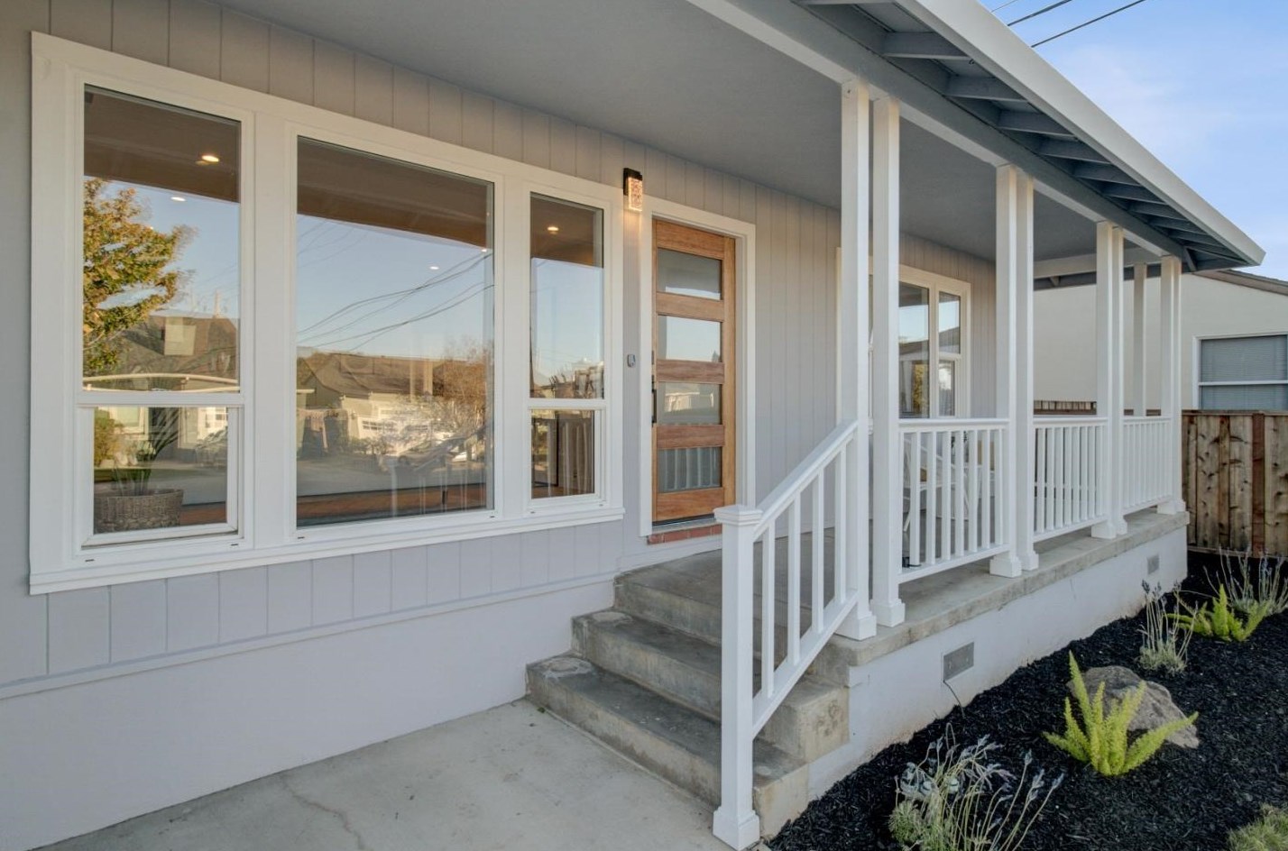 3630 Oso St, San Mateo, CA 94403