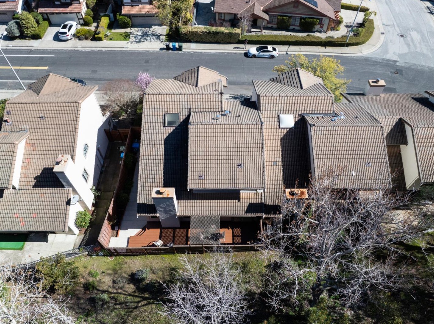 1850 Parkwood Dr, San Mateo CA  94403-3958 exterior