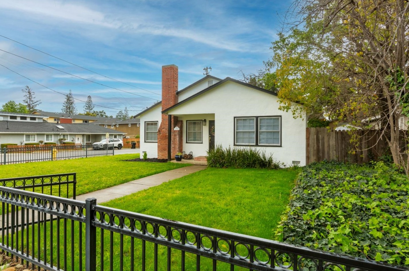 550 University Ave, Los Gatos, CA 95032