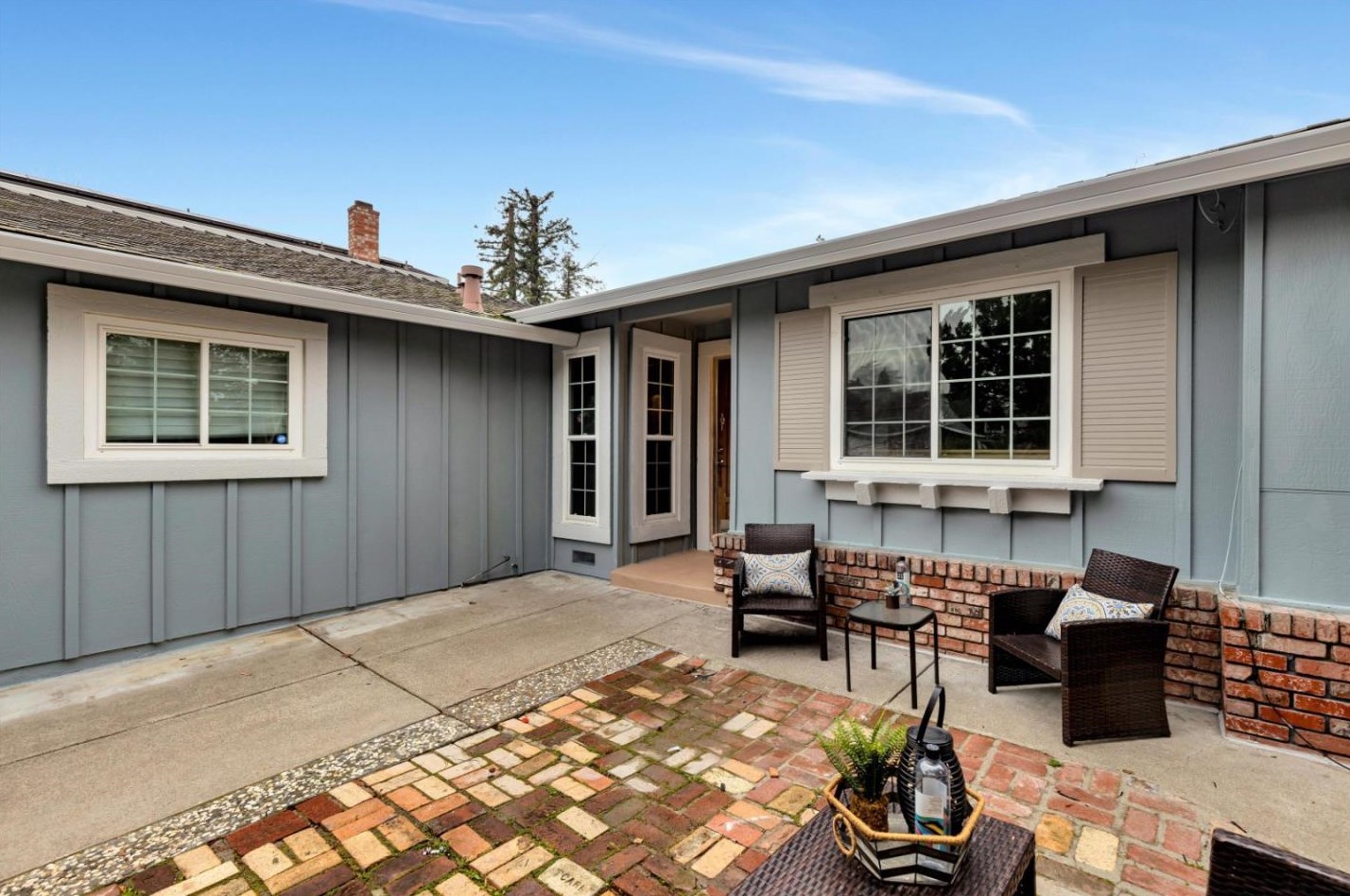 2100 Silverado Dr, Antioch, CA 94509