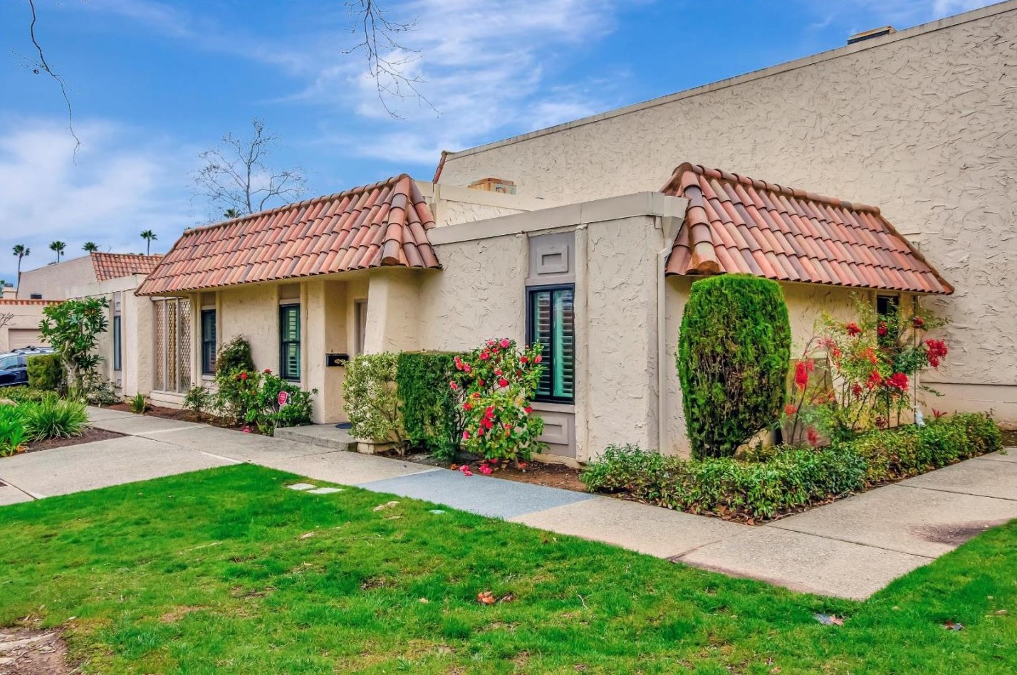 101 Plazoleta, Los Gatos, CA 95032