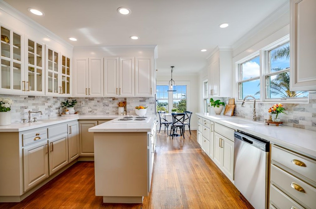 1418 Escalona Dr, Santa Cruz, CA 95060-3310