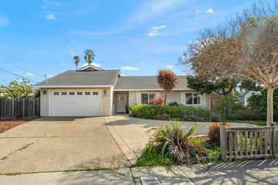 2270 17th Ave Santa Cruz CA 95062 MLS ML81956463 Coldwell Banker