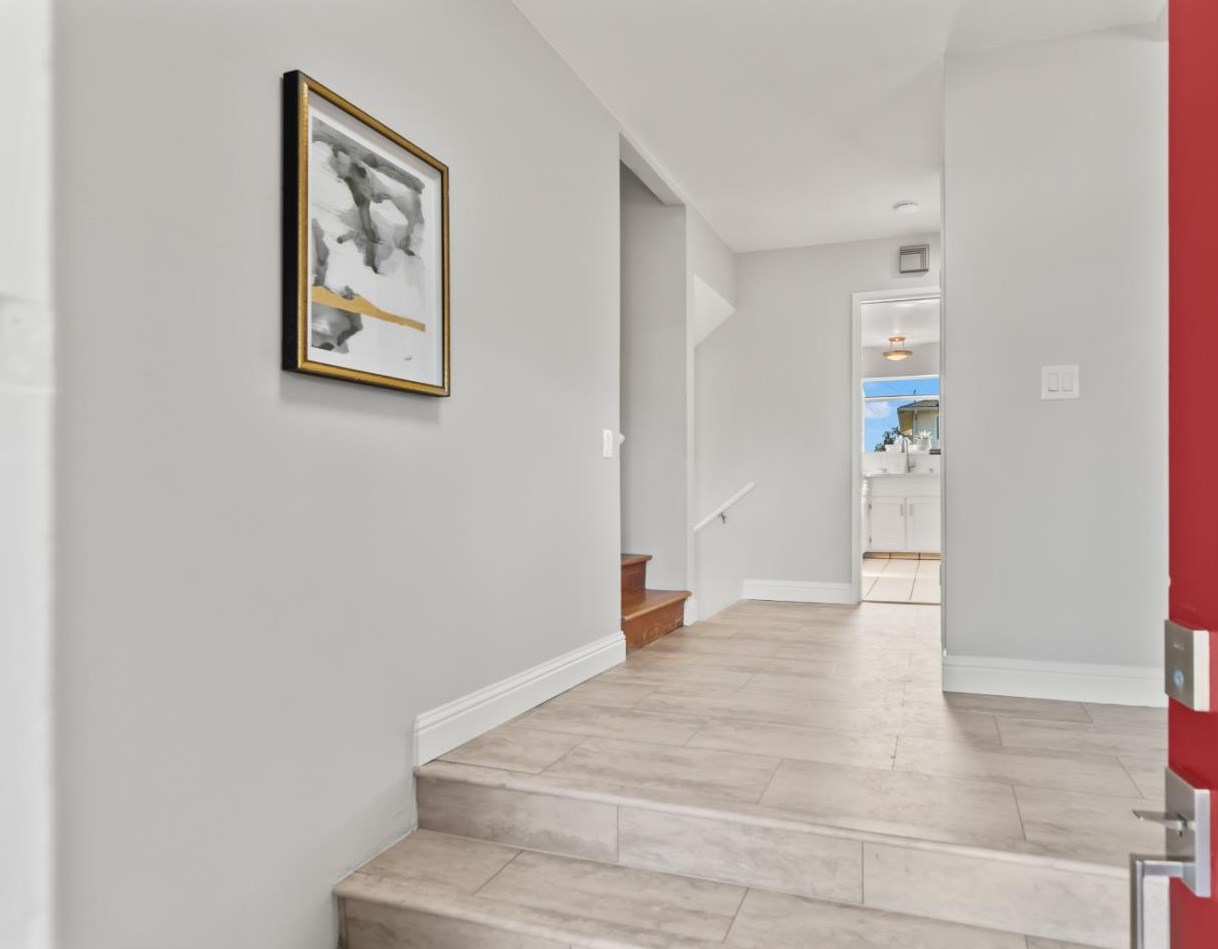502 Kenilworth Ct, Sunnyvale, CA 94087-4613
