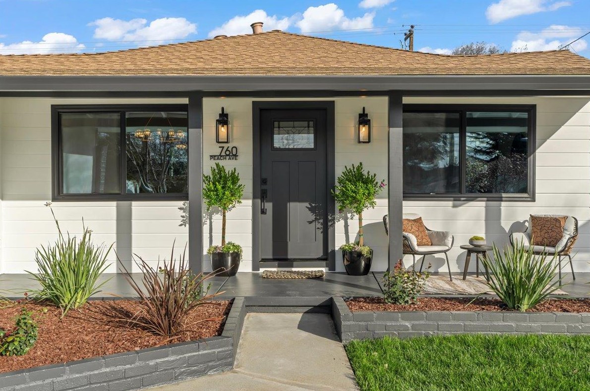 760 Peach Ave, Sunnyvale CA  94087-1147 exterior