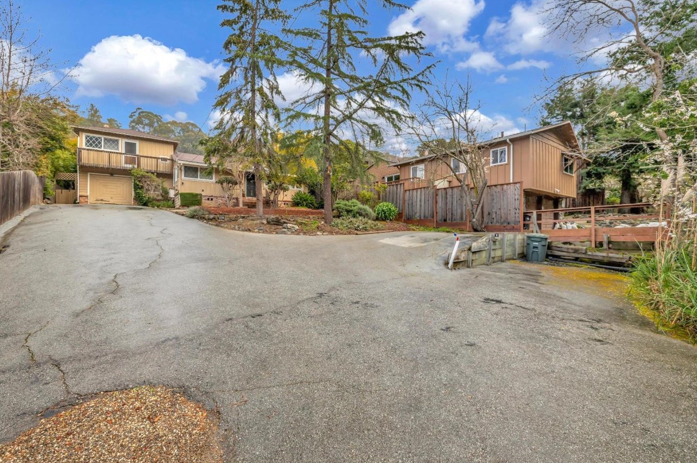 239 Windsor Dr, San Carlos, CA 94070