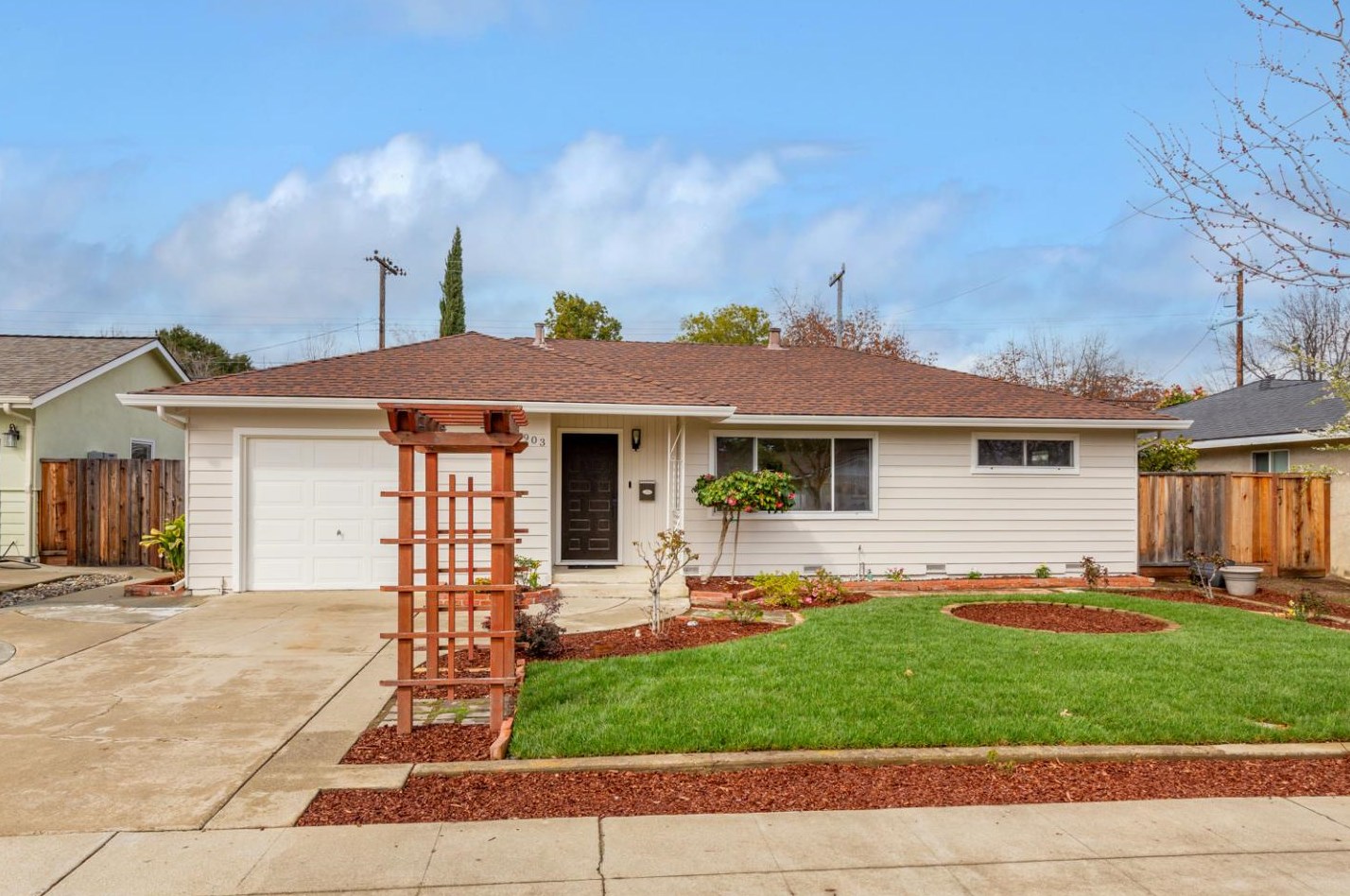 903 Mango Ave, Sunnyvale, CA 94087