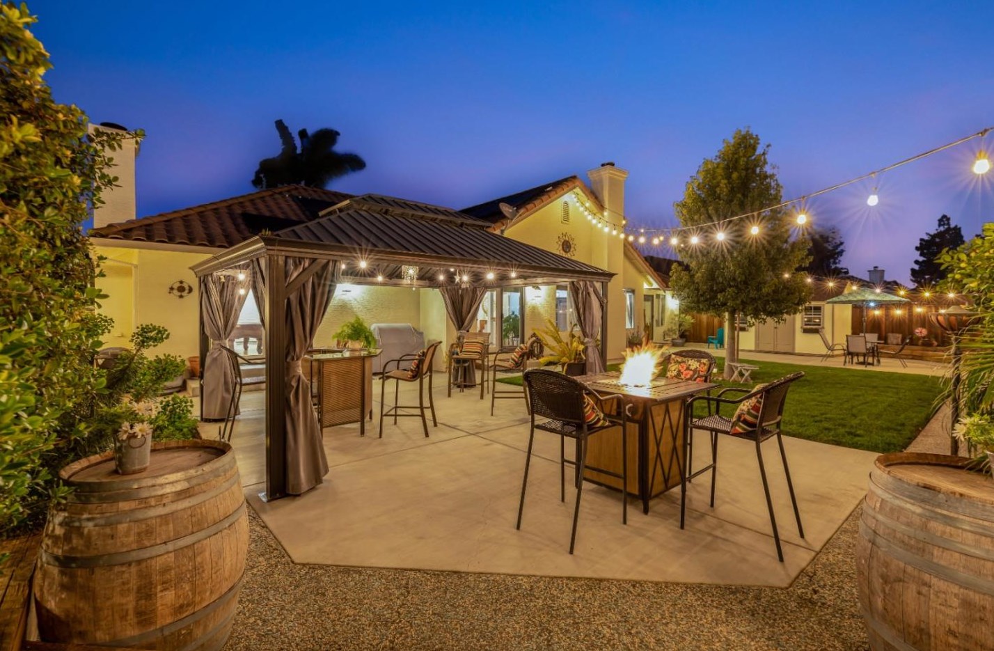 381 Tina Dr, Hollister CA  95023-7010 exterior