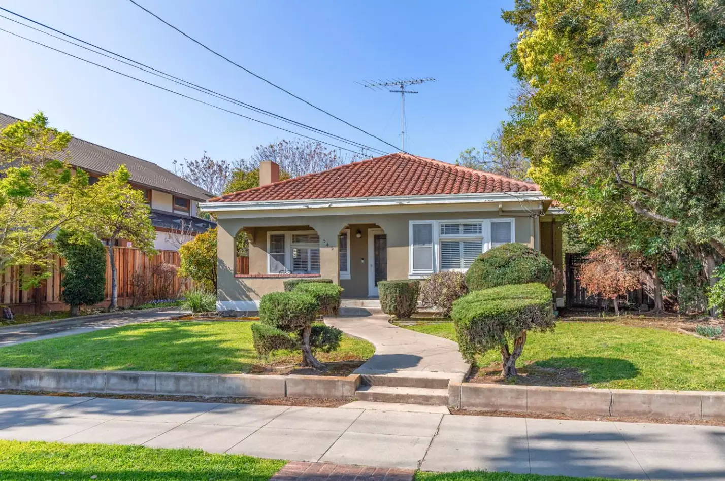 545 5th St, San Jose, CA 95112-5631