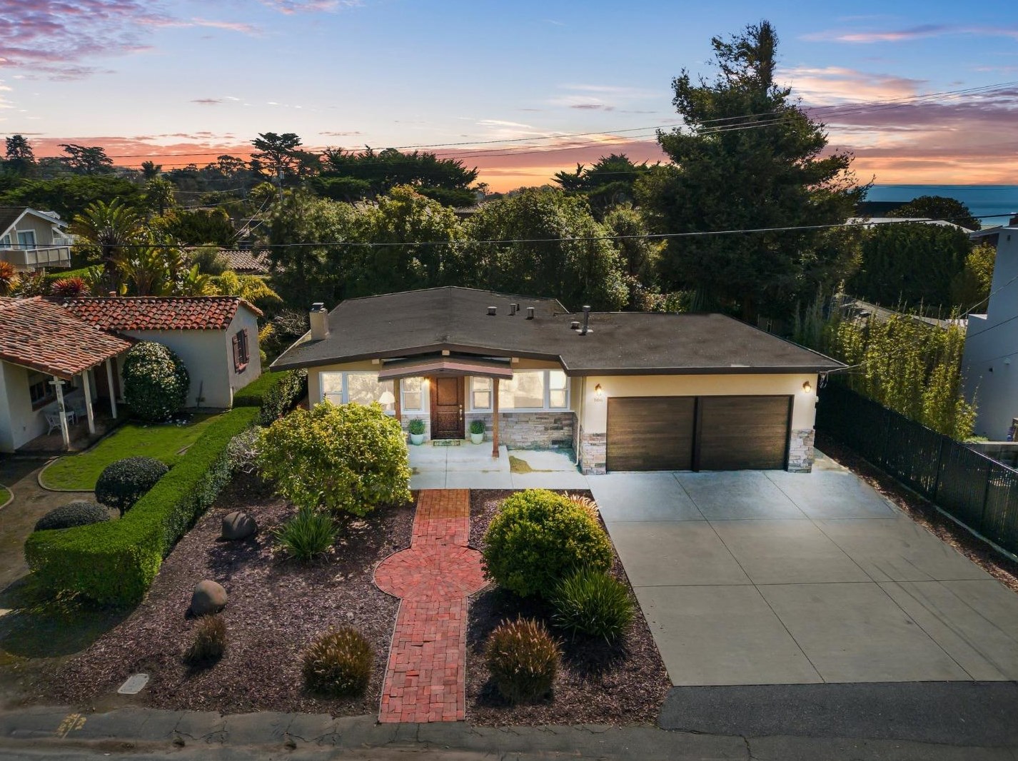 106 Baldwin Dr, Aptos, CA 95003-5102