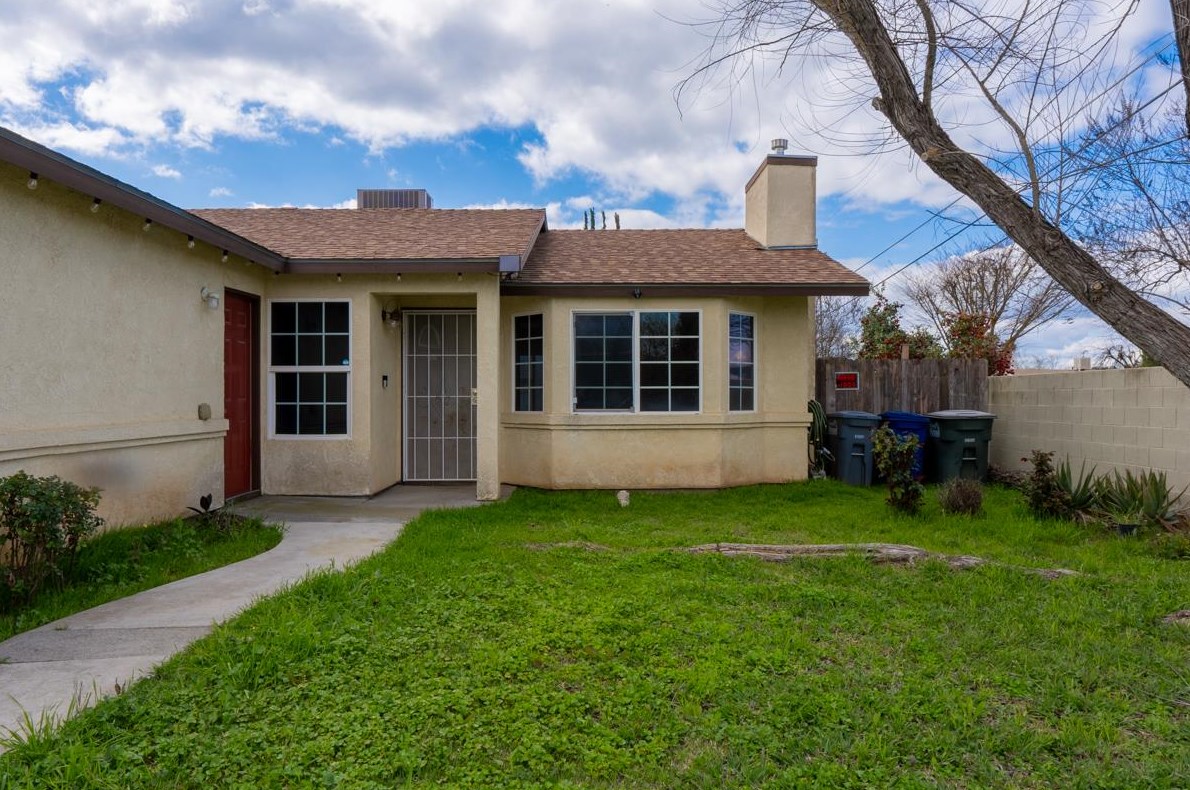 507 Barroso Ave, Merced, CA 95341-7042