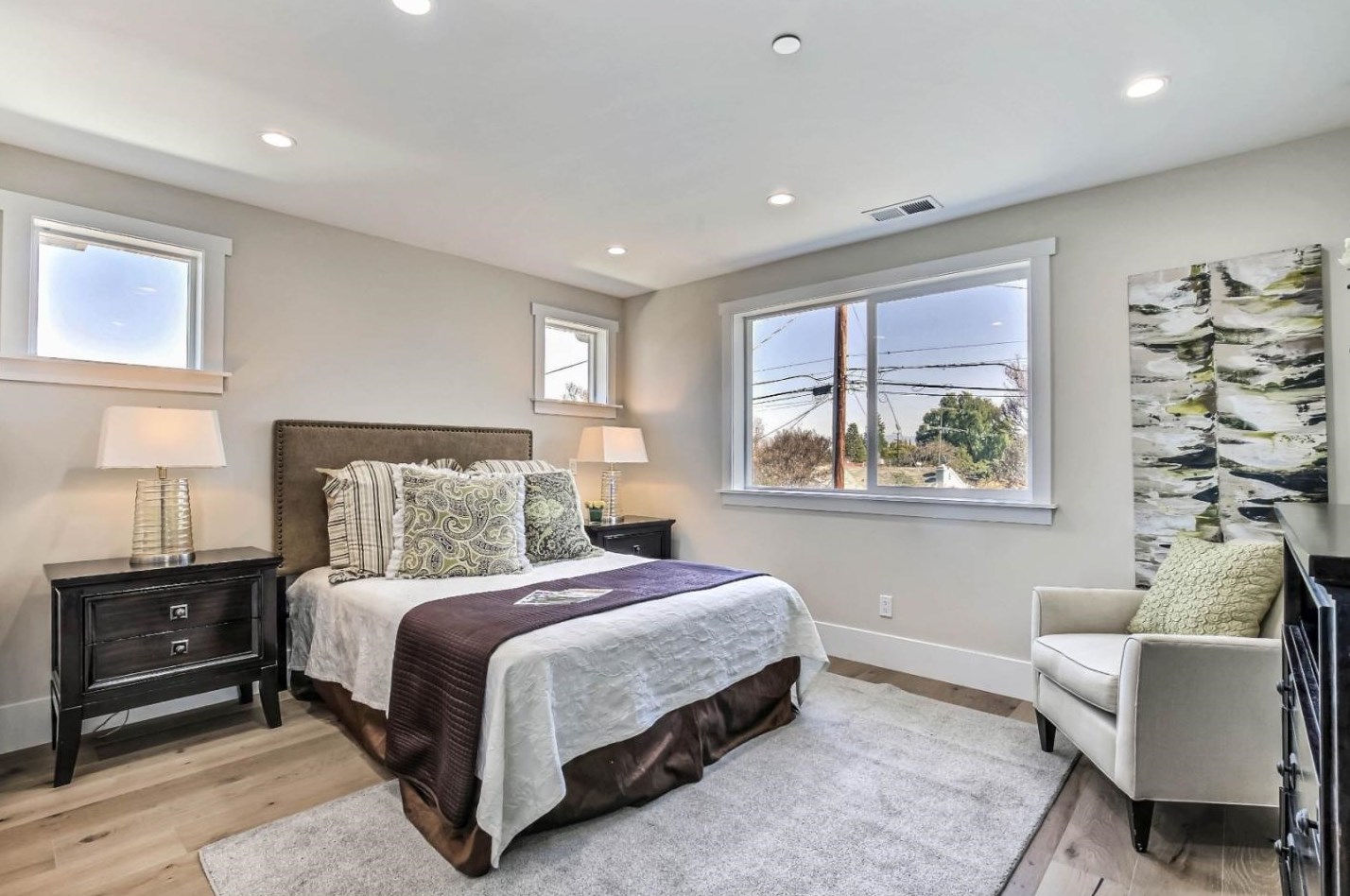 305 Murphy Ave, Sunnyvale CA  94085-4312 exterior