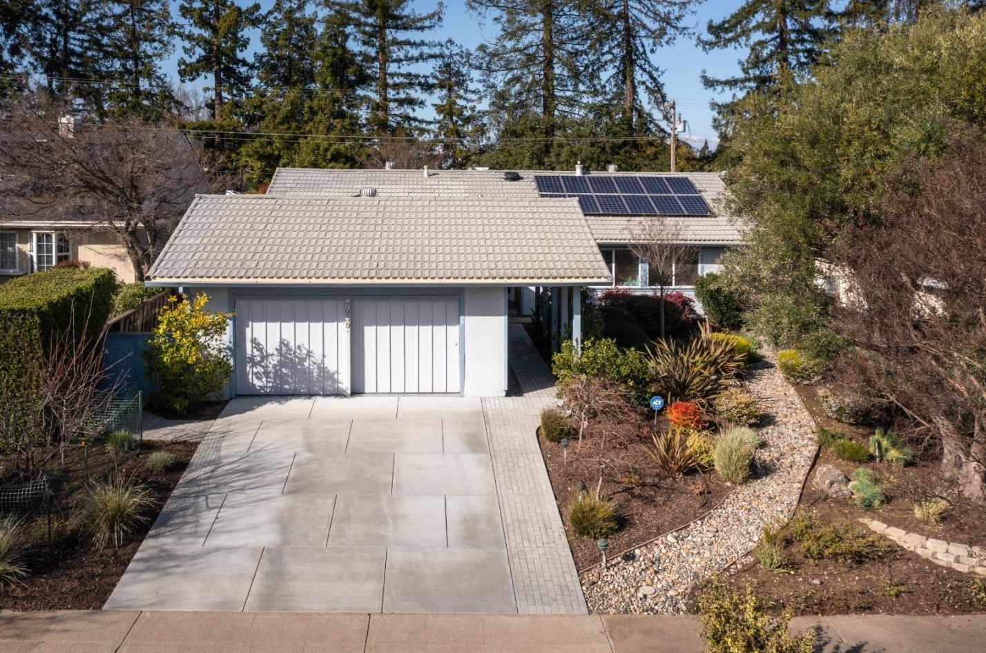 7939 Belknap Dr, Cupertino, CA 95014