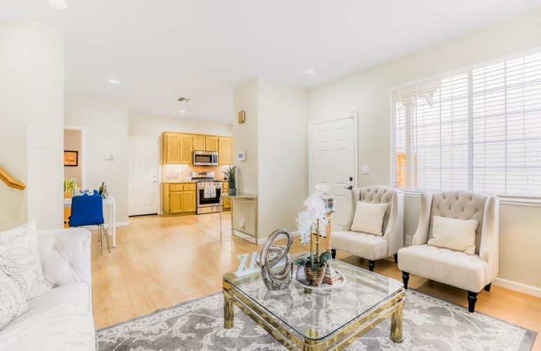 15358 Snowy Plover Ct, San Leandro CA  94579-2758 exterior