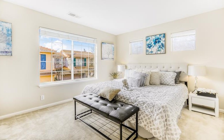15358 Snowy Plover Ct, San Leandro CA  94579-2758 exterior