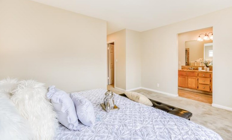 15358 Snowy Plover Ct, San Leandro CA  94579-2758 exterior