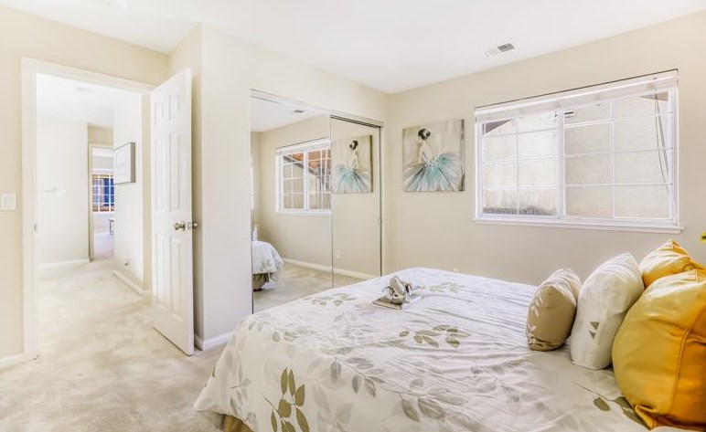 15358 Snowy Plover Ct, San Leandro CA  94579-2758 exterior