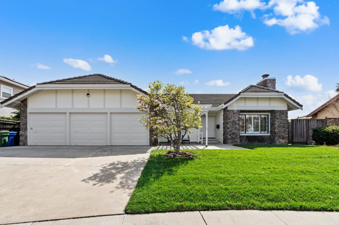 38649 Oliver Way, Fremont, CA 94536-4476
