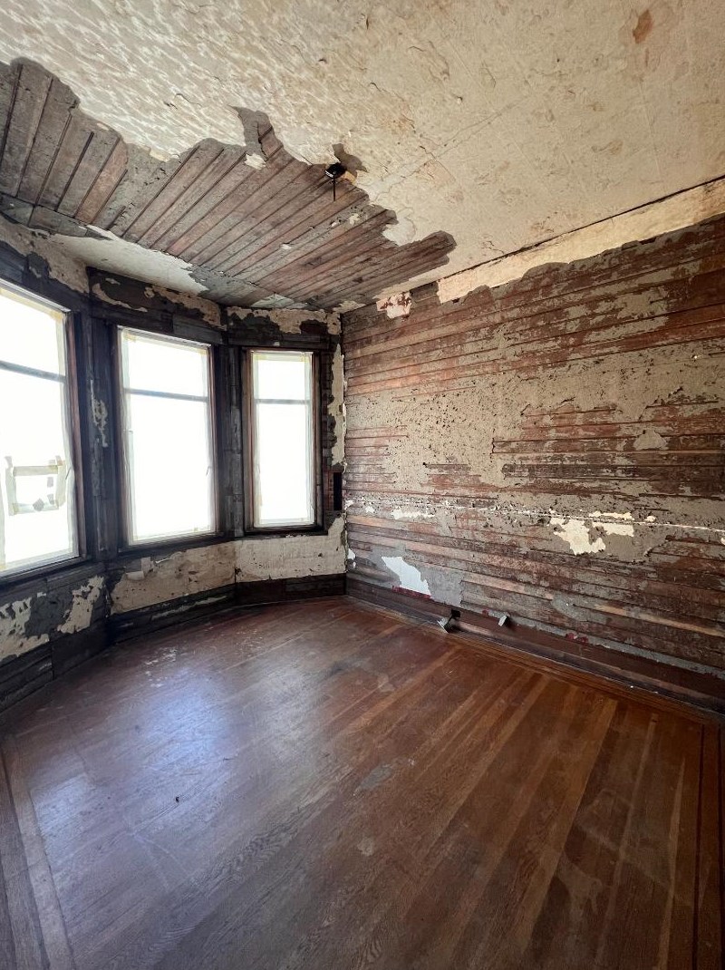 372 Moultrie St, San Francisco CA  94110-5619 exterior