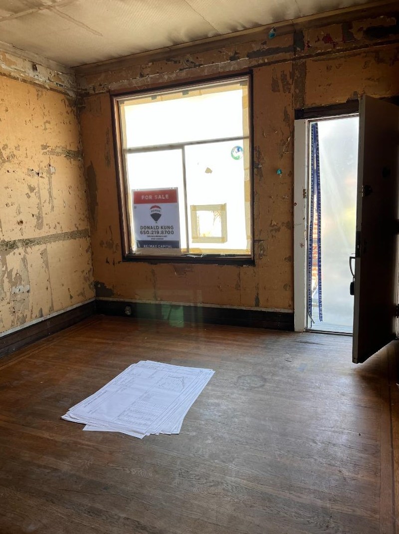 372 Moultrie St, San Francisco CA  94110-5619 exterior