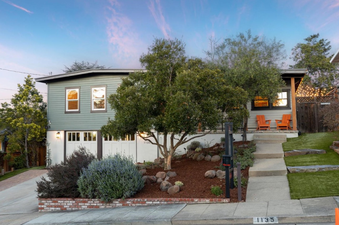 1135 Ladera Way, Belmont, CA 94002