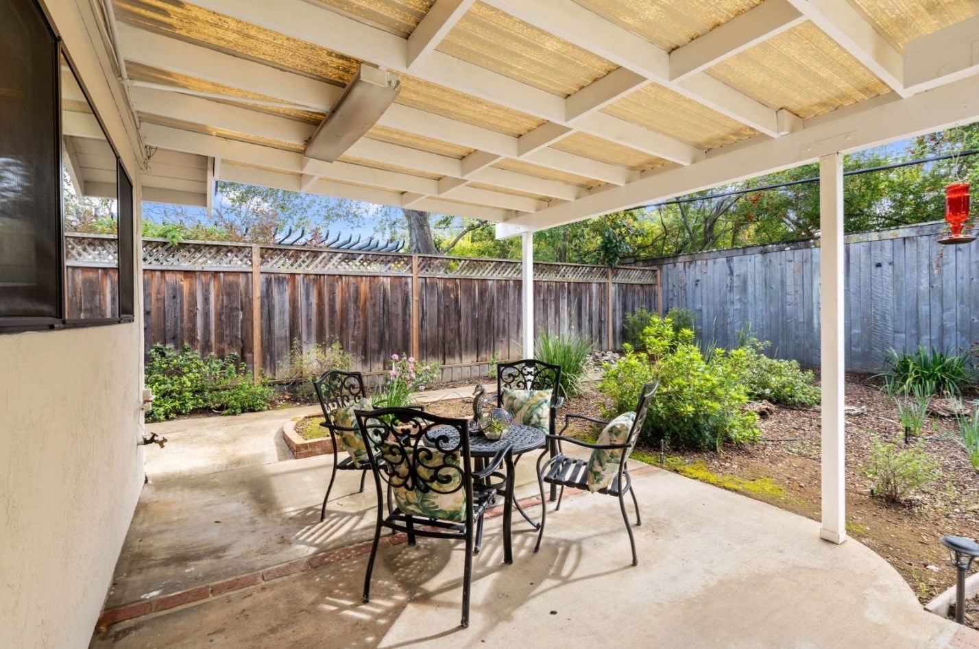 1980 Alford Ave, Los Altos CA  94024-6902 exterior