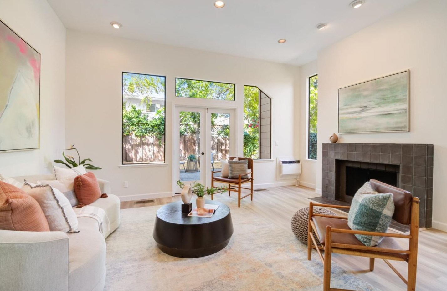 434 Stanford Ave, Palo Alto, CA 94306