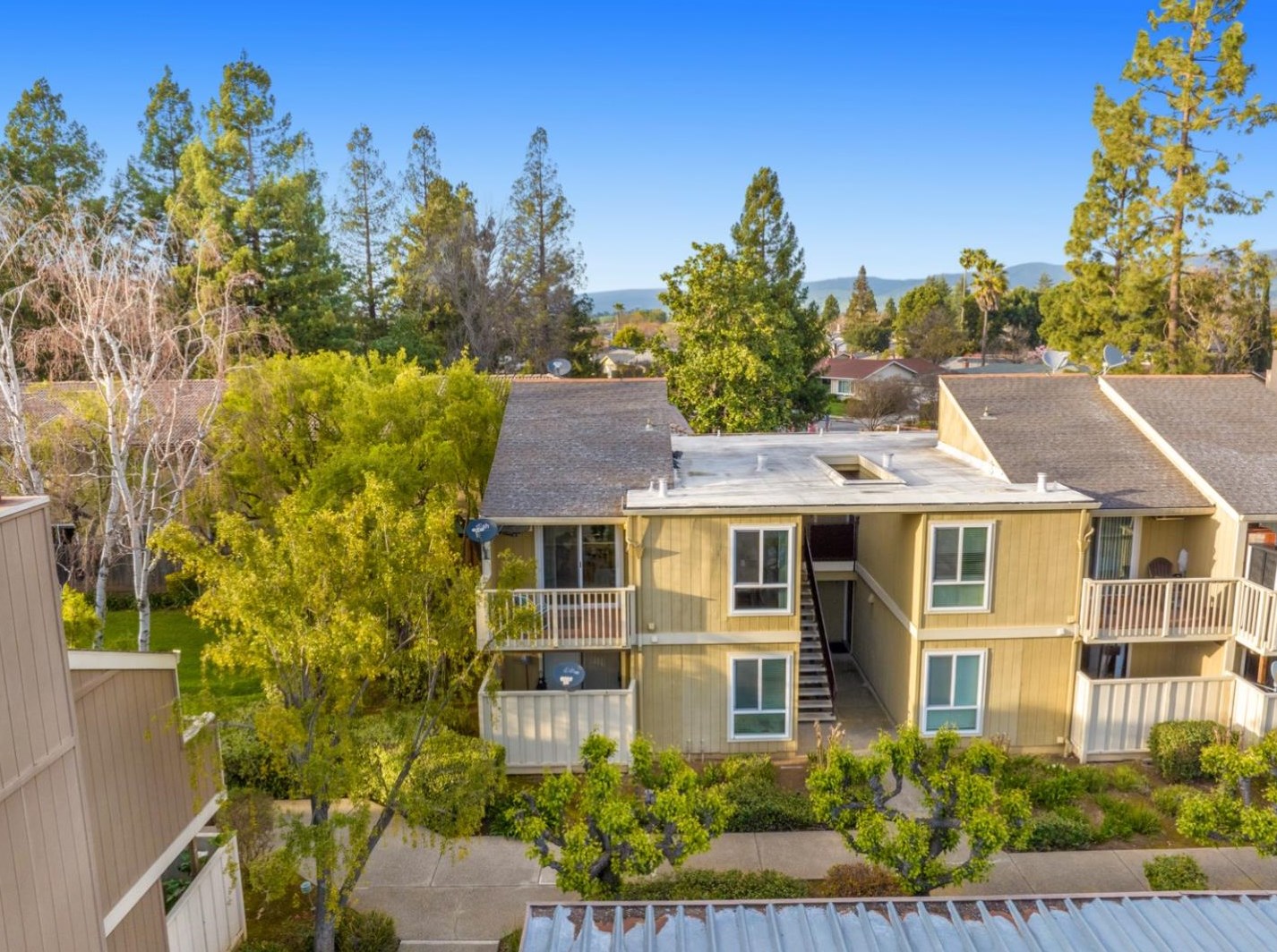 8155 Westwood Dr 8, Gilroy, CA 95020