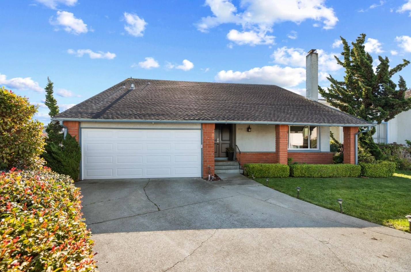 752 Ranger Cir, San Mateo, CA 94404