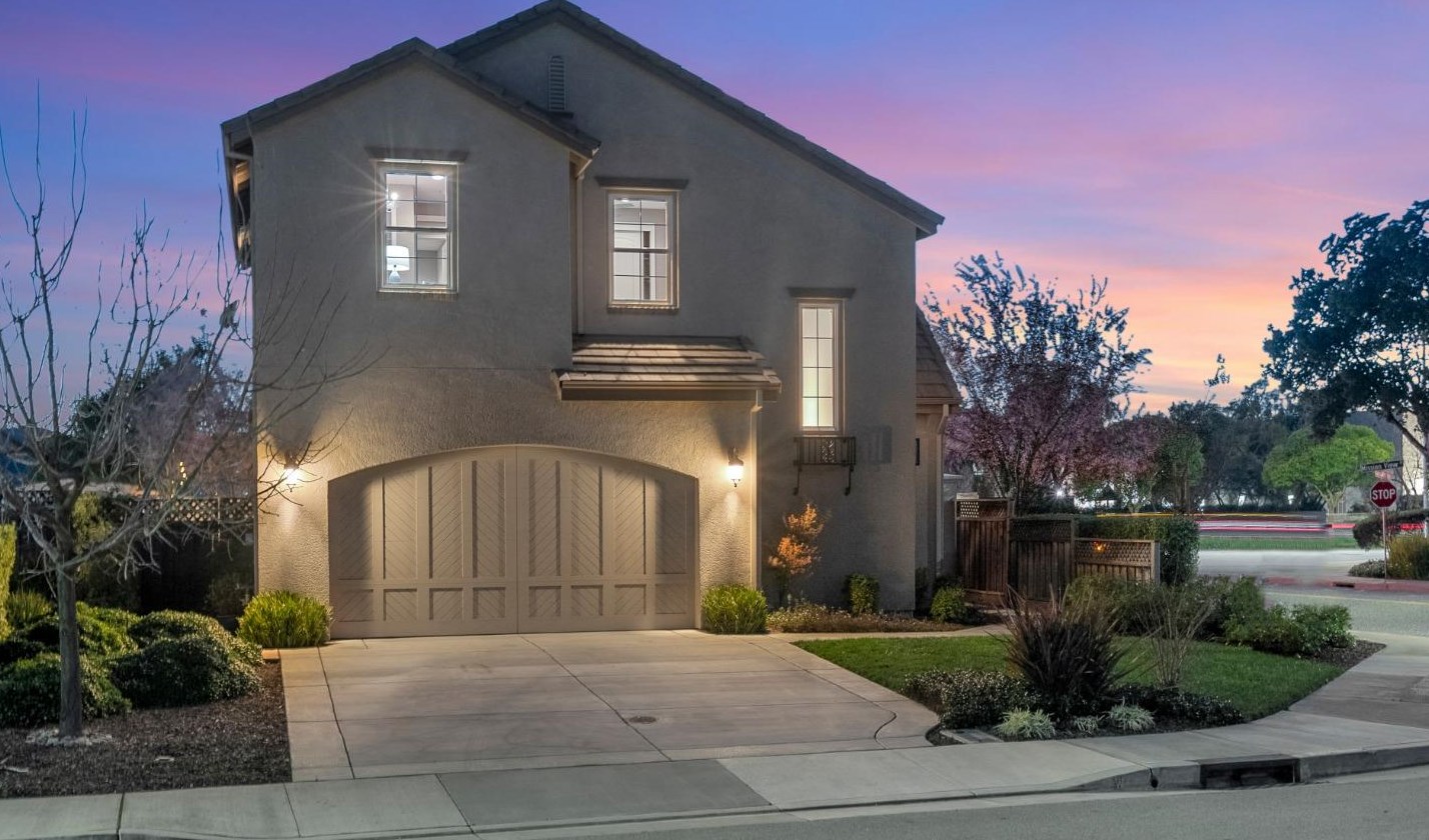 1450 Avenida De Los Padres, Morgan Hill, CA 95037