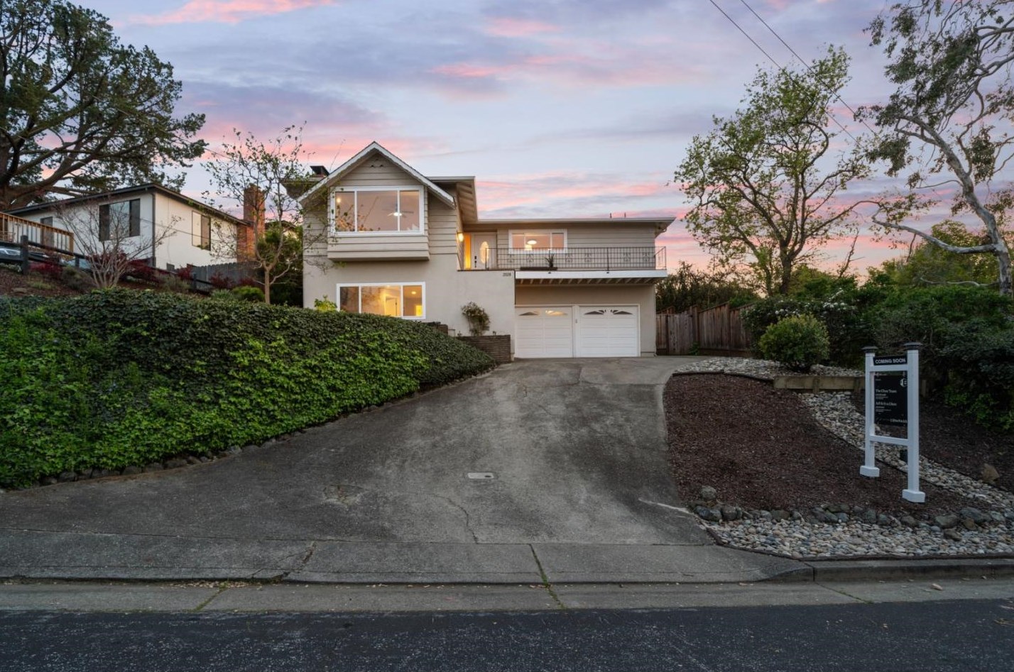 3528 Altamont Way, Redwood City, CA 94062