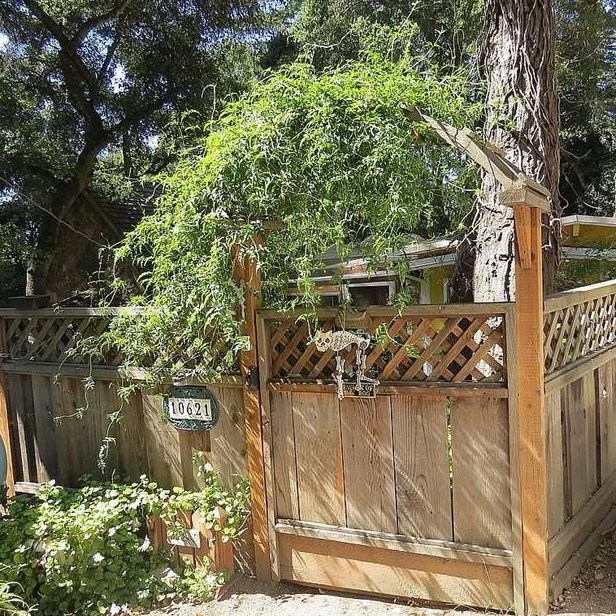 10621 Visitar St, Felton, CA 95018