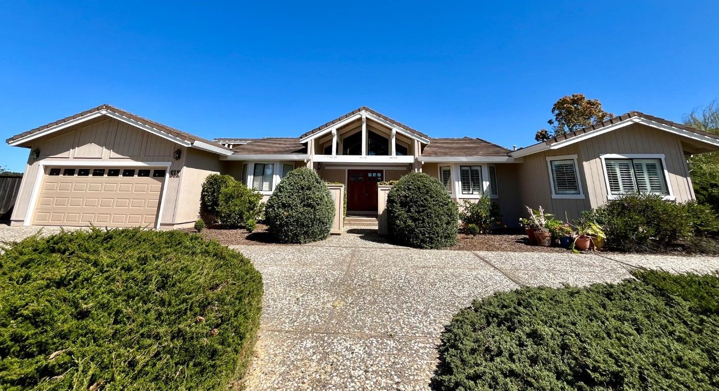 6 Caribou Ct, Monterey, CA 93940-6303