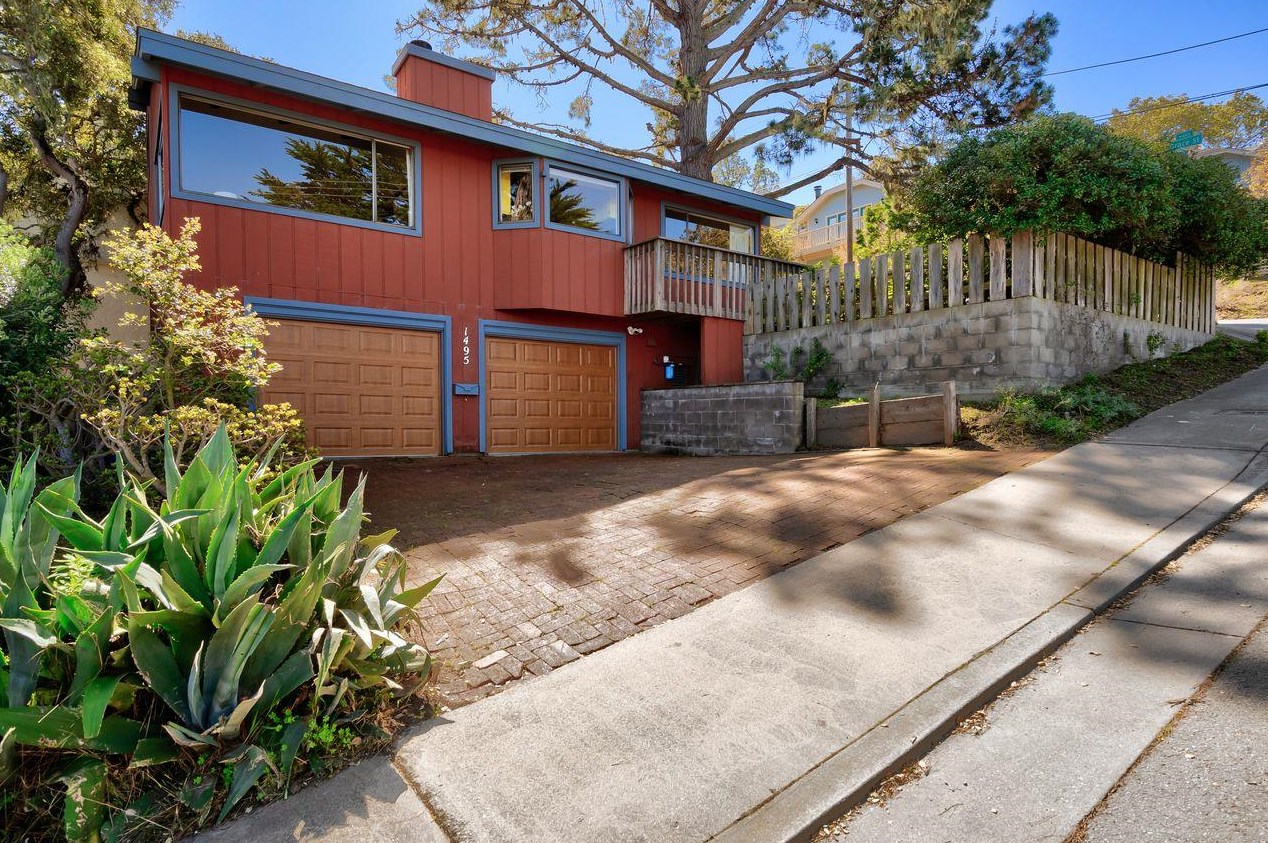 1495 Prescott Ave, Monterey, CA 93940