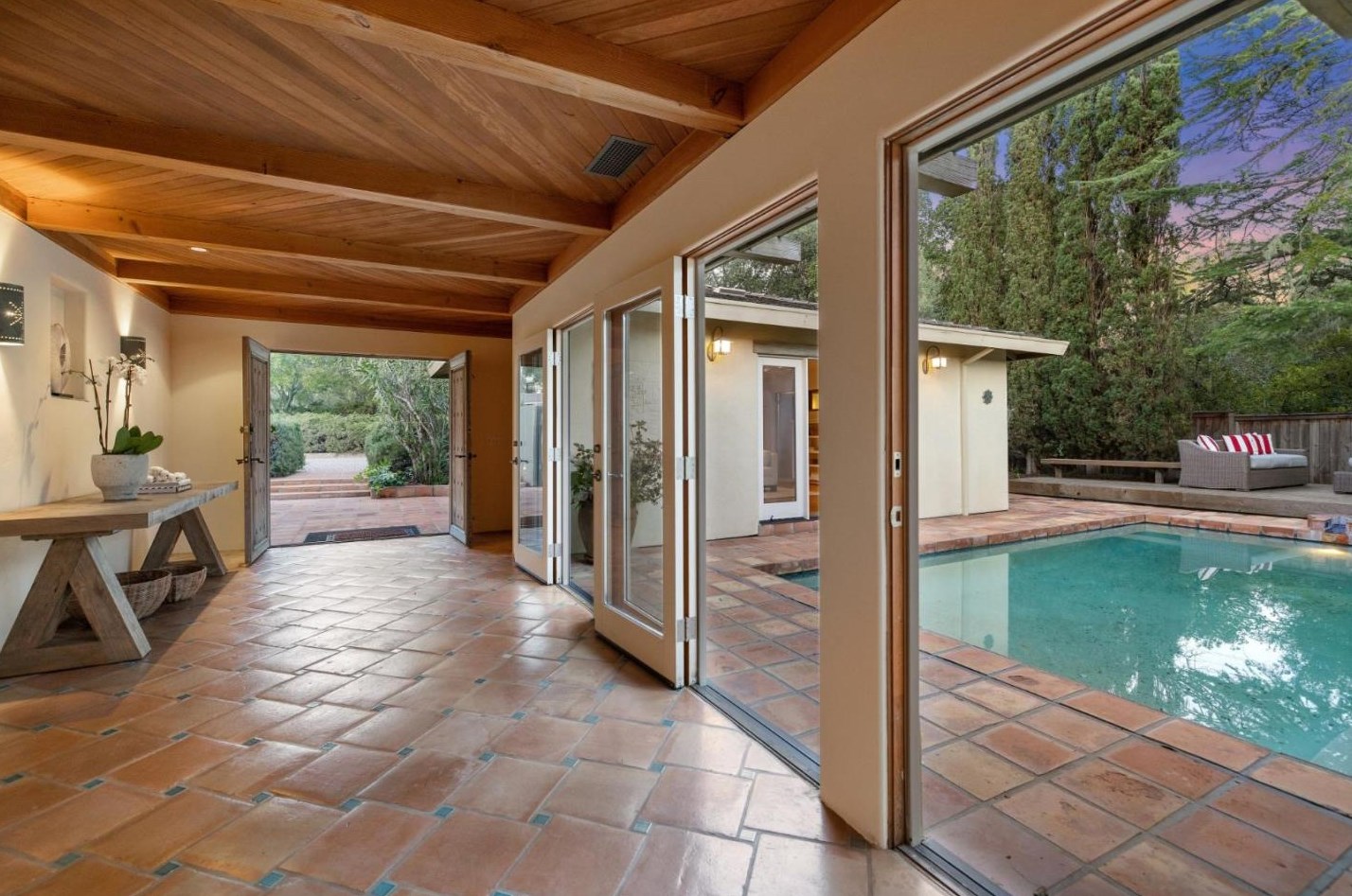 211 La Questa Way, Redwood City, CA 94062-2425
