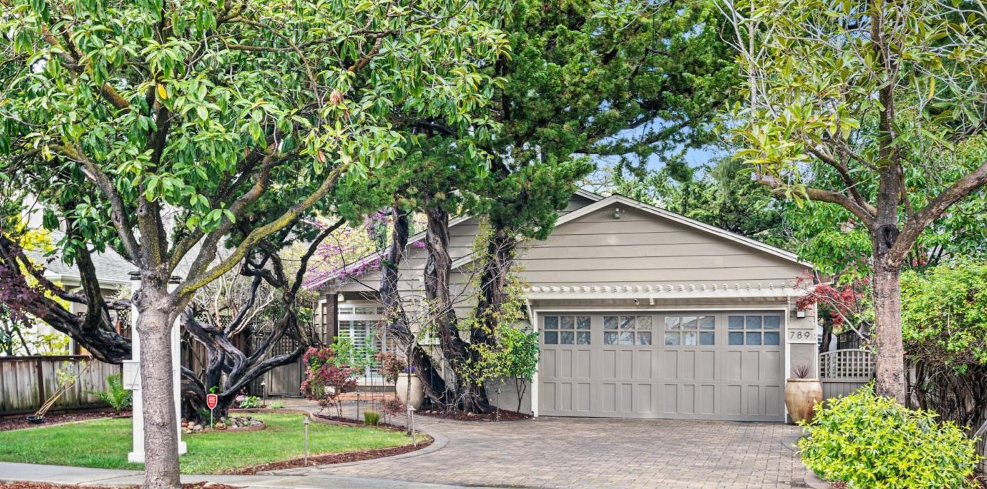 789 17th Ave, Menlo Park, CA 94025-2040