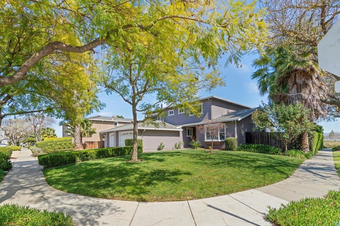 5148 Barron Park Dr, San Jose, CA 95136-2905
