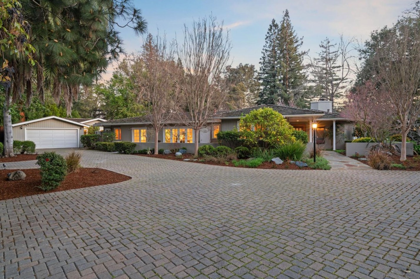 7 Odell Pl, Menlo Park, CA 94027