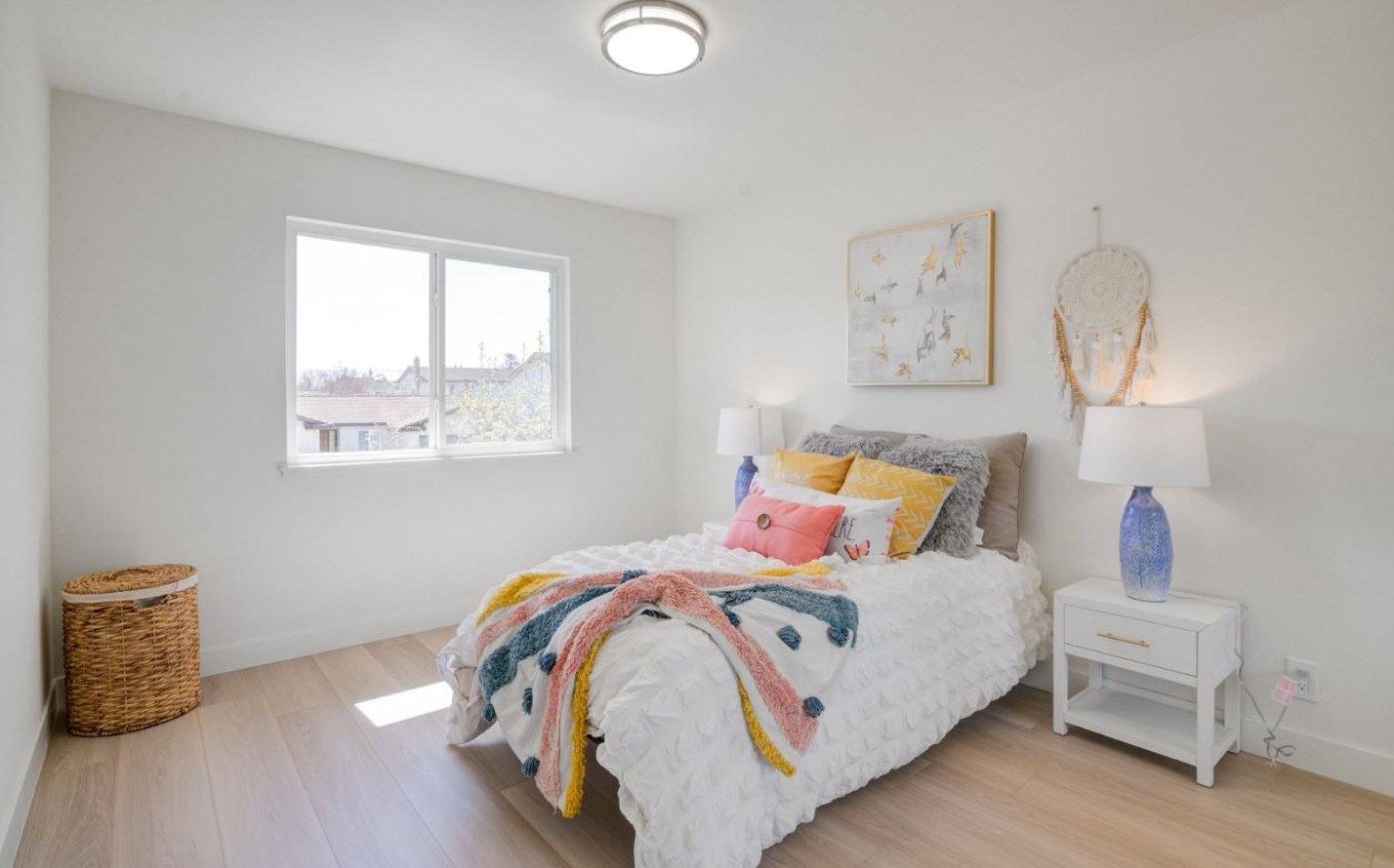 945 Erica Dr, Sunnyvale CA  94086-8212 exterior