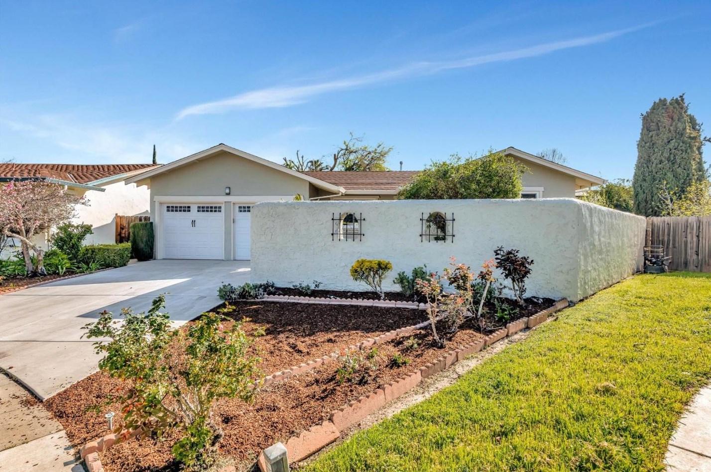 2538 Alto Ct, San Jose, CA 95148-2005