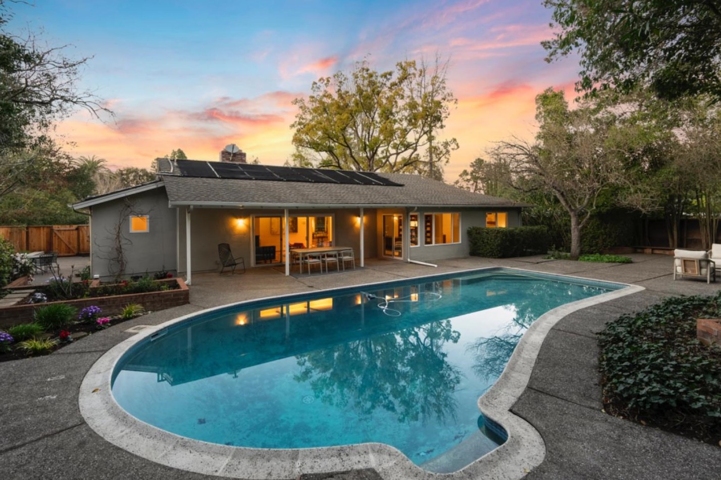 820 Santa Fe Ave, Palo Alto, CA 94305