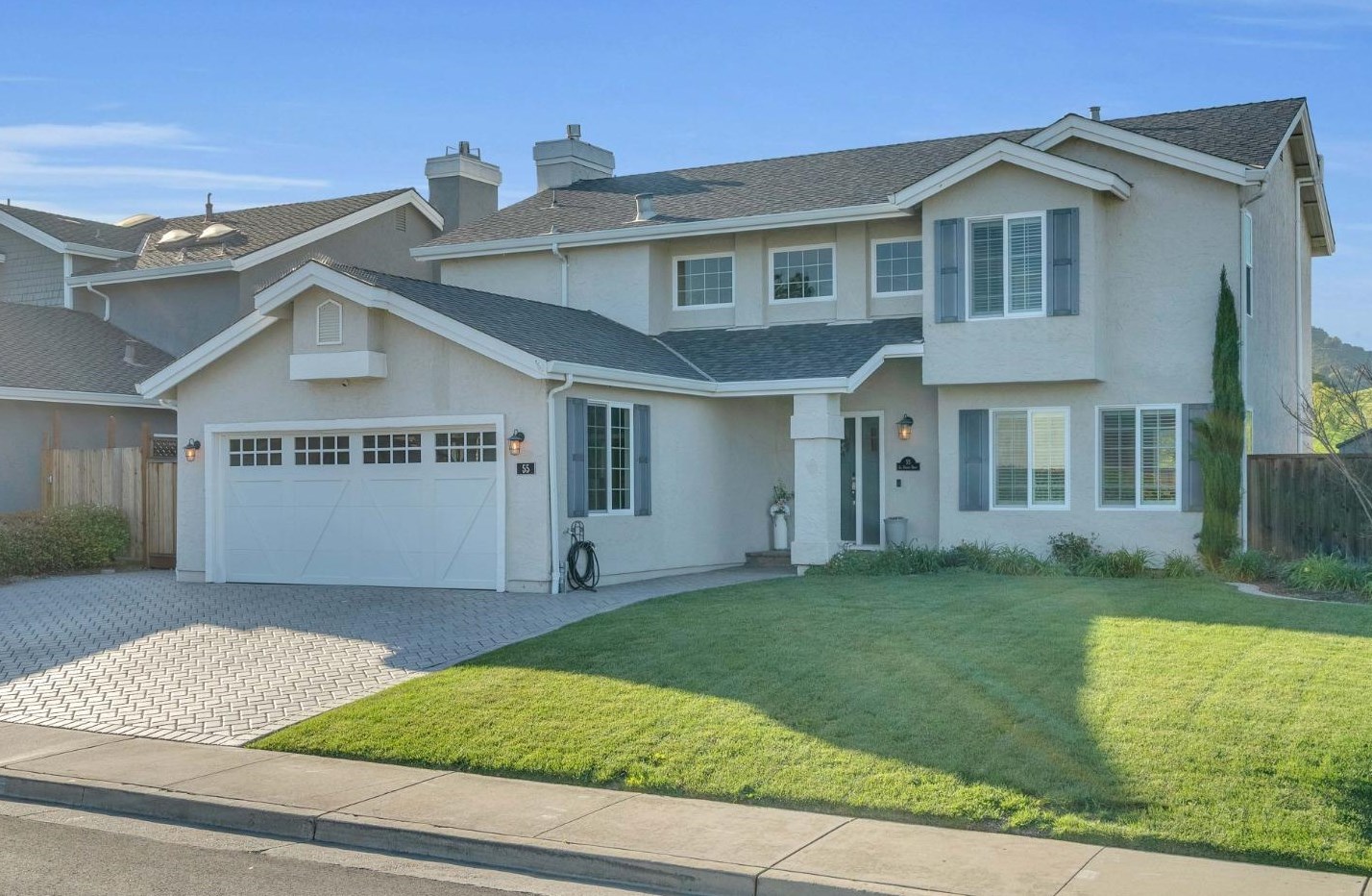 55 La Crosse Dr, Morgan Hill, CA 95037-5638