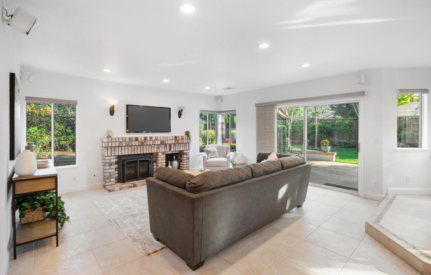 17428 Alisa Ct, Morgan Hill CA  95037-7219 exterior