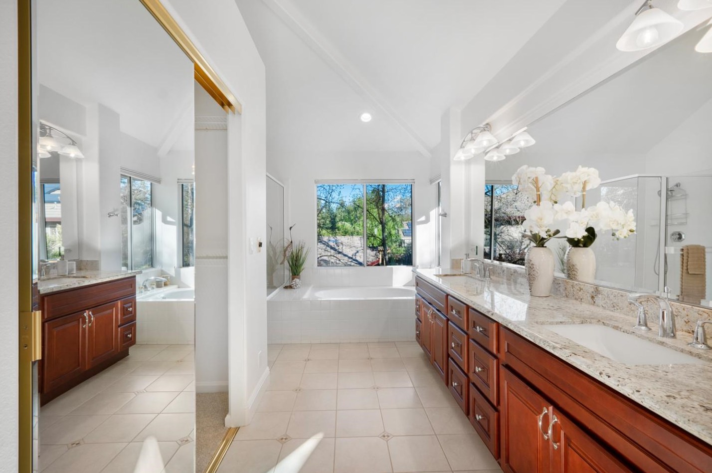17428 Alisa Ct, Morgan Hill CA  95037-7219 exterior