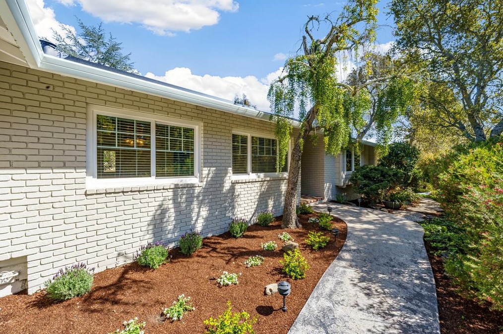 6 Brooktree Ln, Santa Cruz, CA 95060-1404