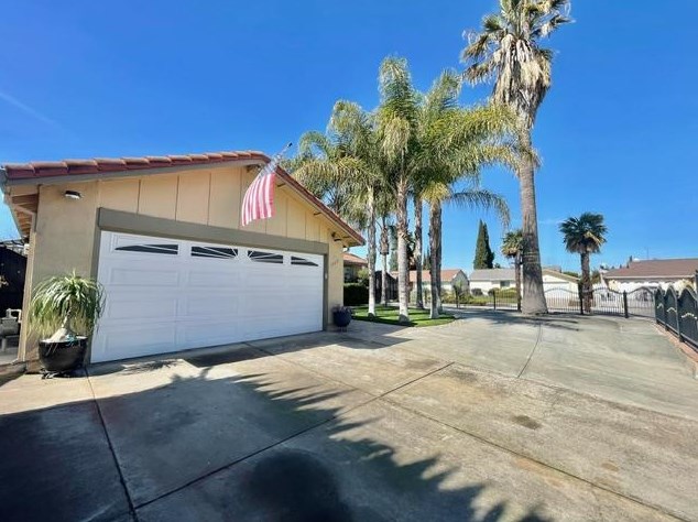 1395 Aberford Dr, San Jose, CA 95131-2863